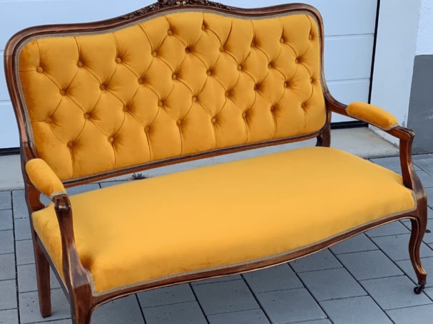 Gelbe 2-Sitz Sofa Klassische Art