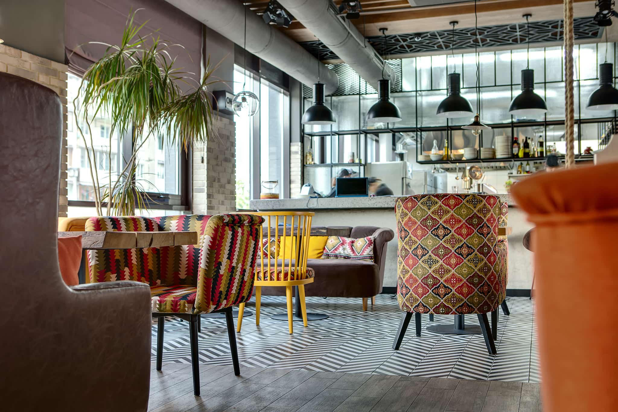 Restaurant in einem Mix & Match Stil